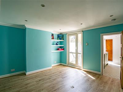 Picture 3